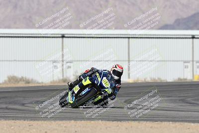 media/Jan-15-2026-Racers Edge (Thu) [[dfebeb70ab]]/2-A Group/Session 3 (Turn 16)/